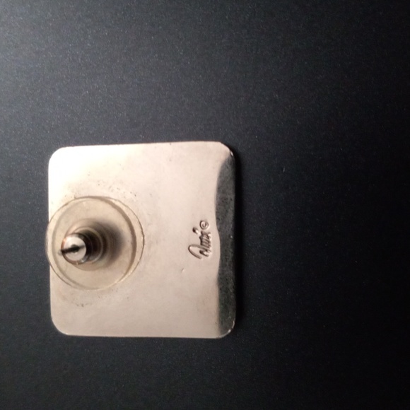 Beautiful Vintage Duri Abalone and Mother or pearl Earrings. - Picture 3 of 3